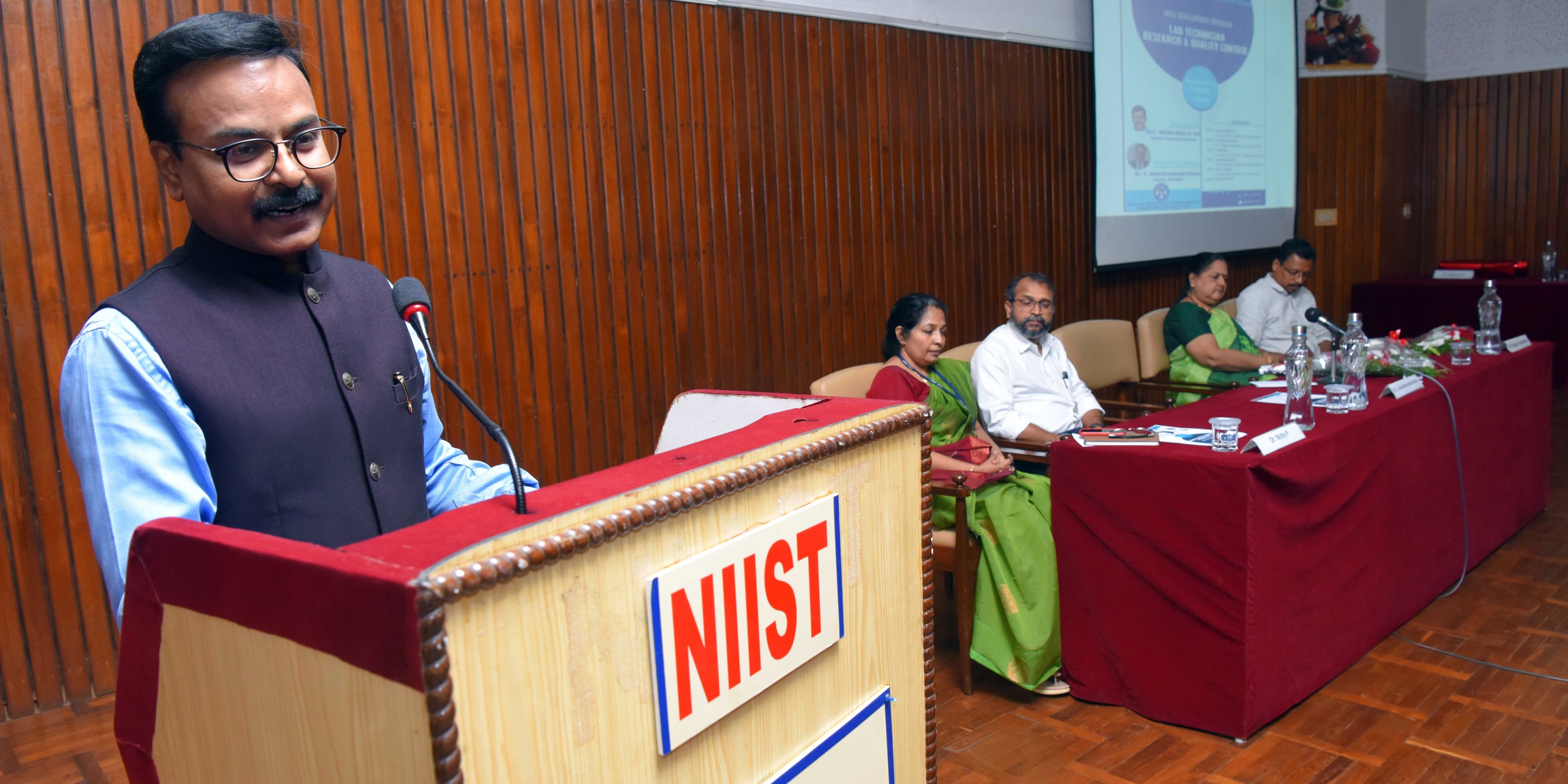 CSIR-NIIST conducted a training program for Vocational Higher Secondary School Teachers on “Lab Technician-Research and Quality Control” under the Samagra Shiksha Kerala Project, Government of Kerala